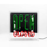 Neon luminoso in vetro “Open / Closed” con box acrilico