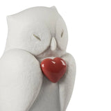LLADRÓ PORCELAIN SCULPTURE "REESE – INTUITIVE OWL" WITH RED HEART 